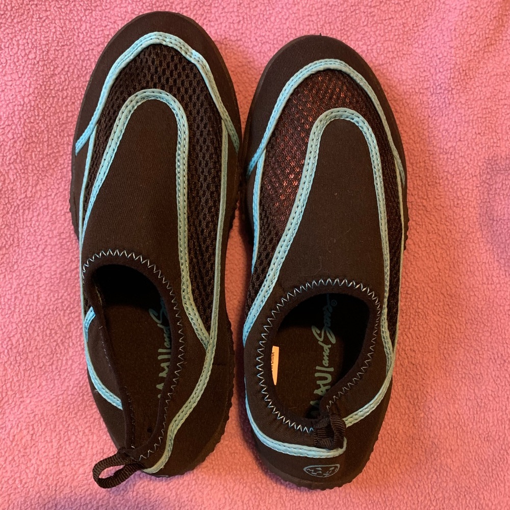 water shoes